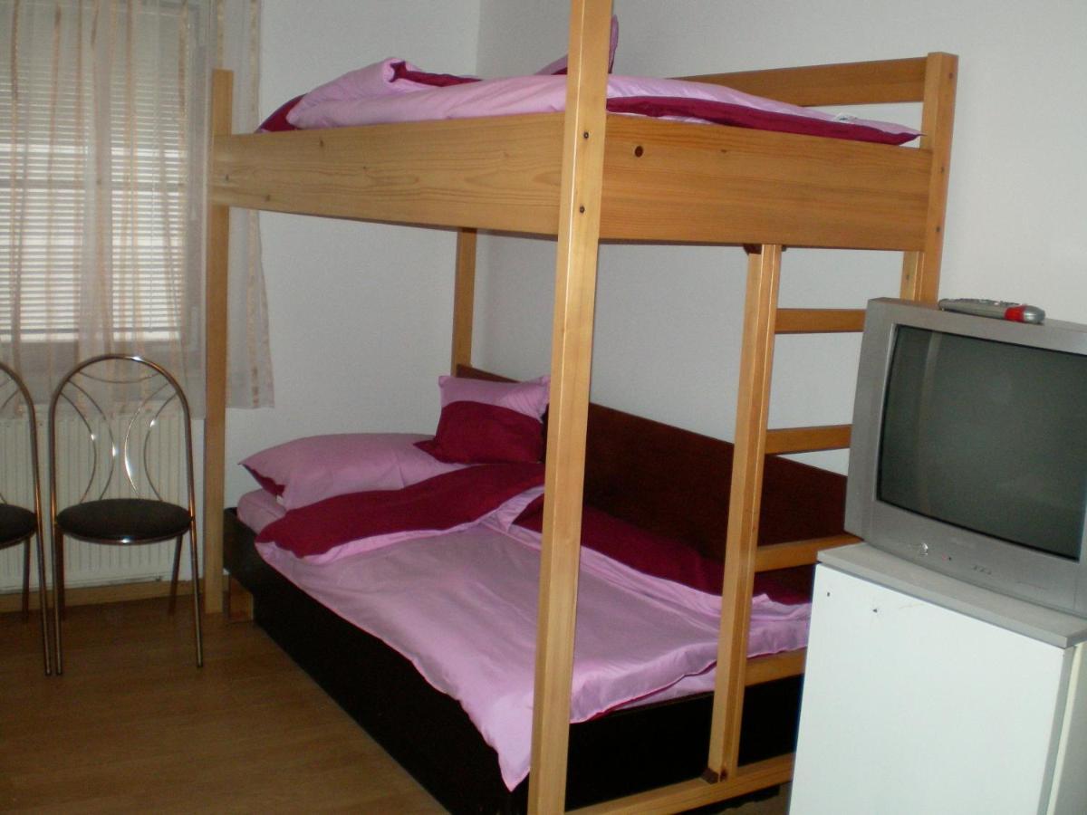 Hostel Piero Любляна Экстерьер фото