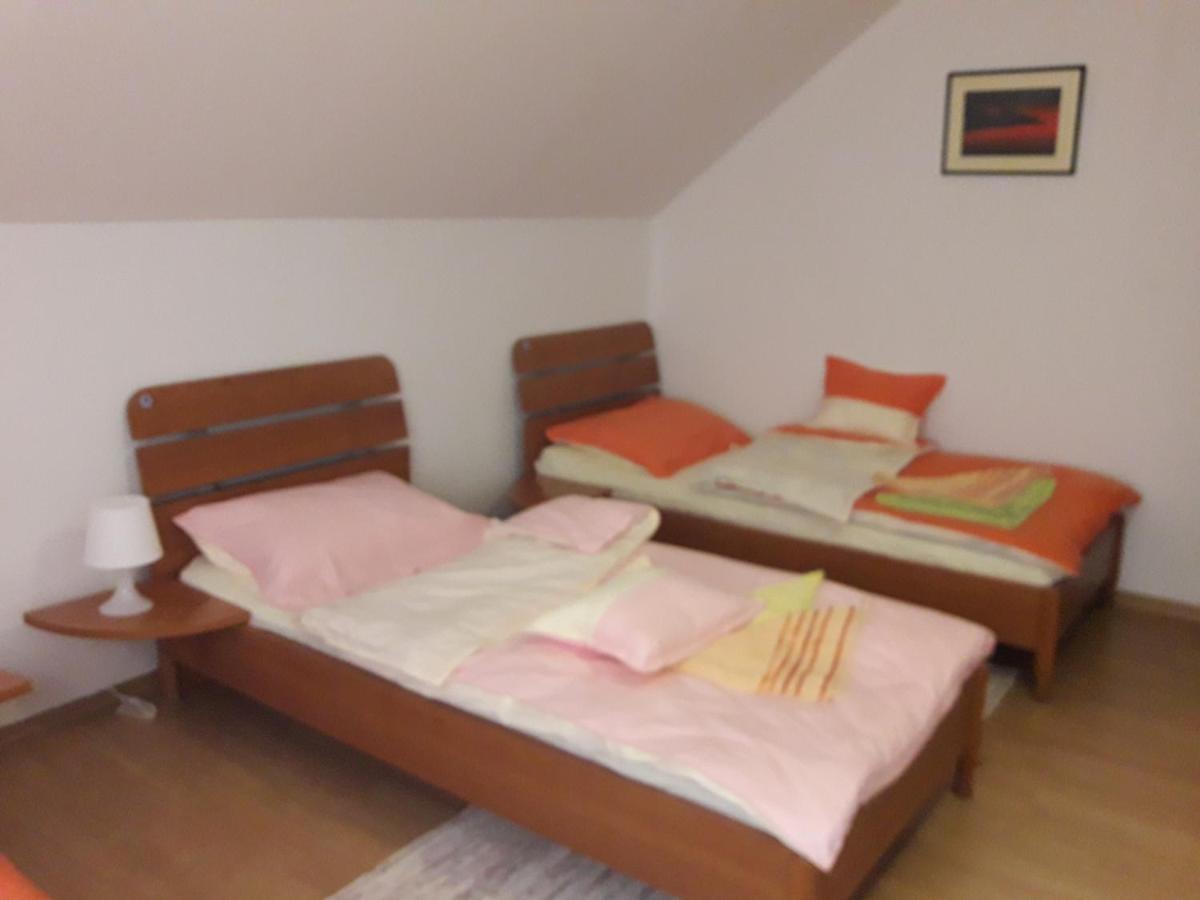 Hostel Piero Любляна Экстерьер фото