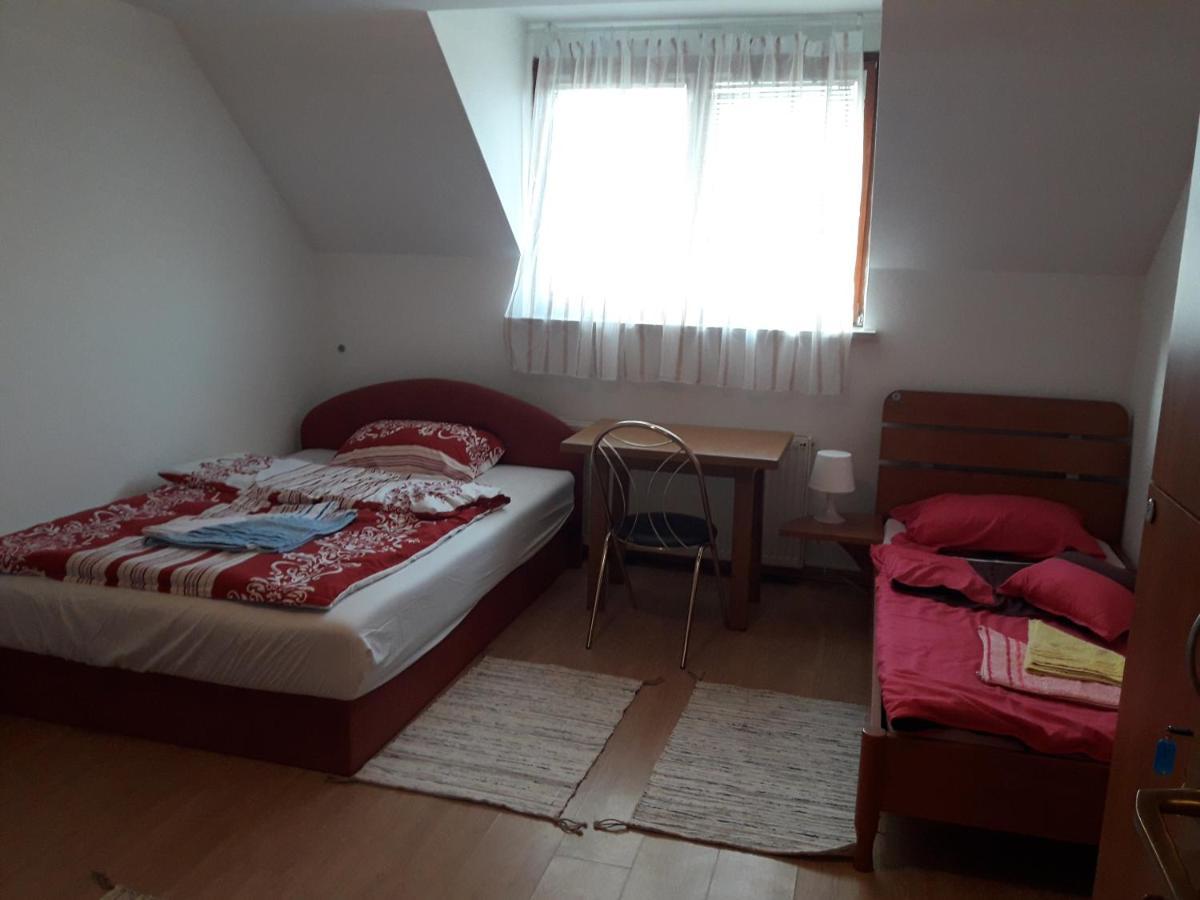 Hostel Piero Любляна Экстерьер фото