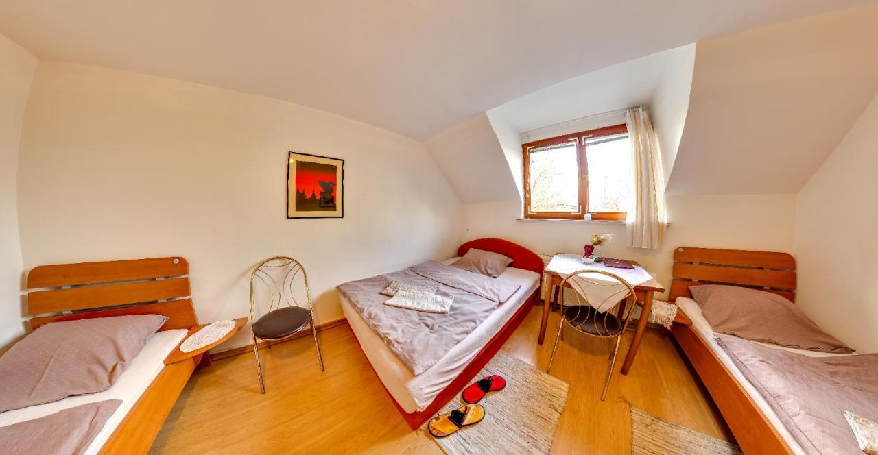 Hostel Piero Любляна Экстерьер фото